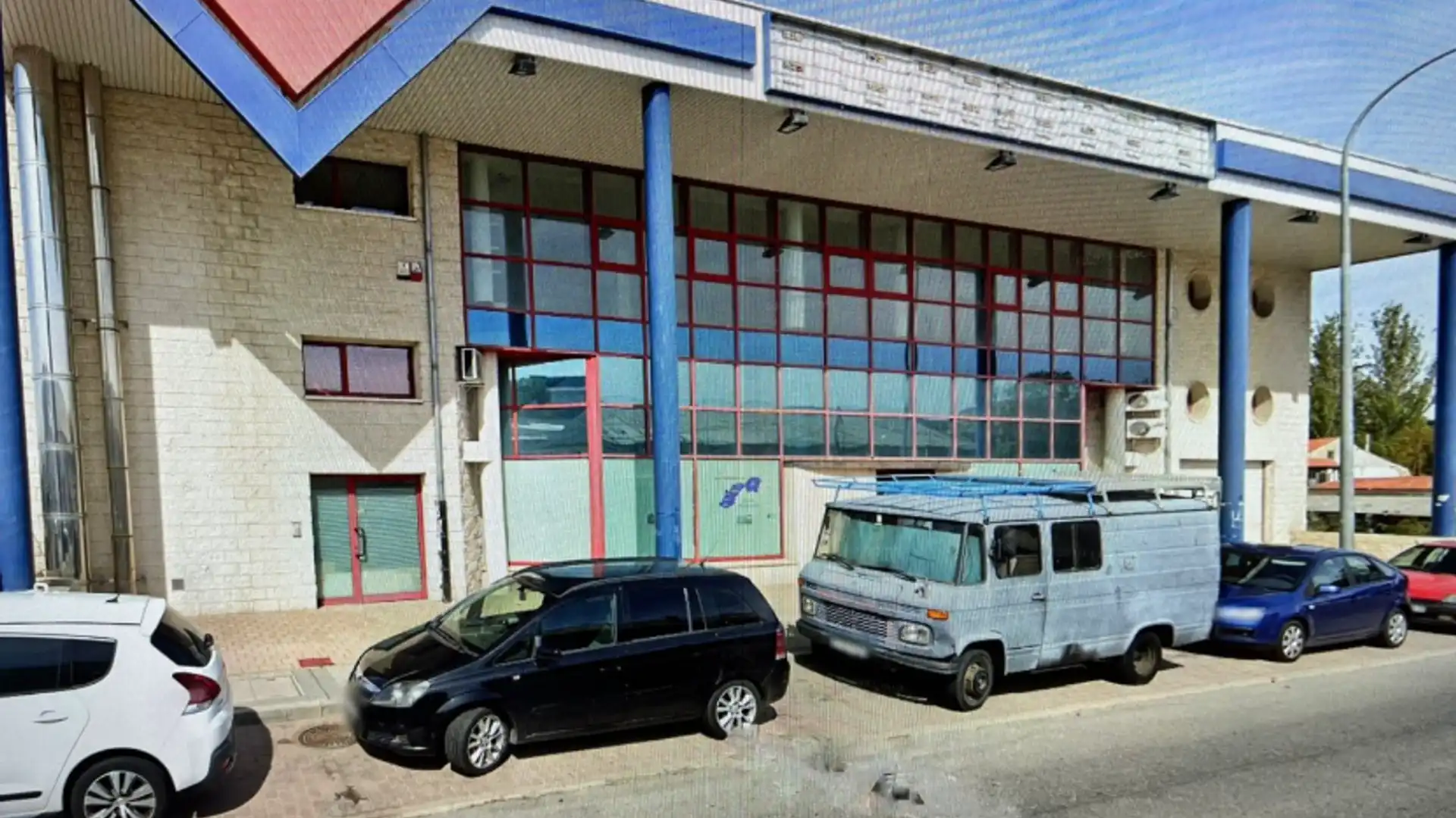 Nave industrial de alquiler en El Cerro - Carretera de San Rafael