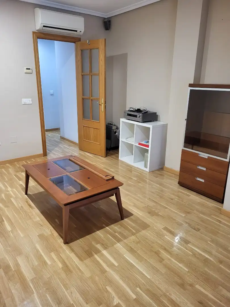 Apartments for rent in Calle Rosalía de Castro, Puerta de Toledo - Atalaya