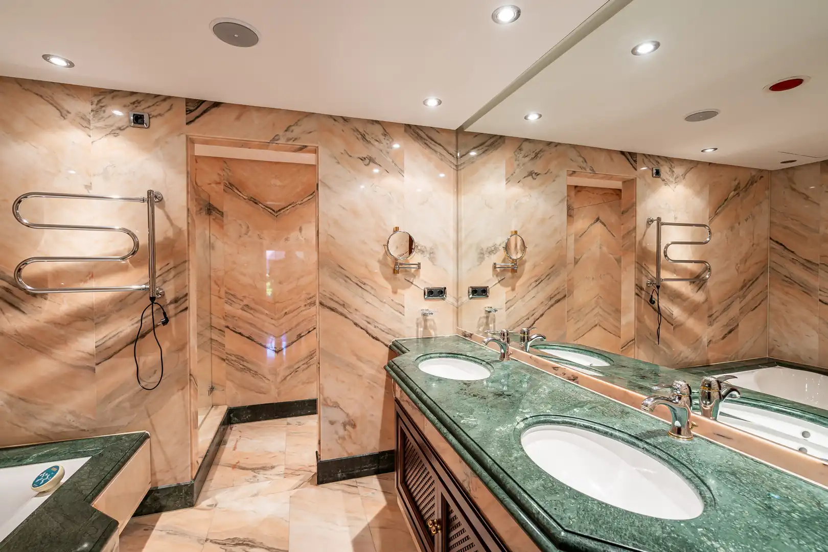 Baño de Planta baja en venta en Estepona con Aire acondicionado, Calefacción y Terraza