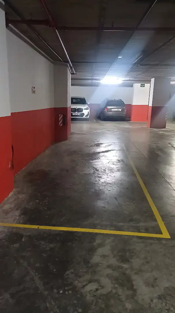 Parking of Garage for rent in Huelva