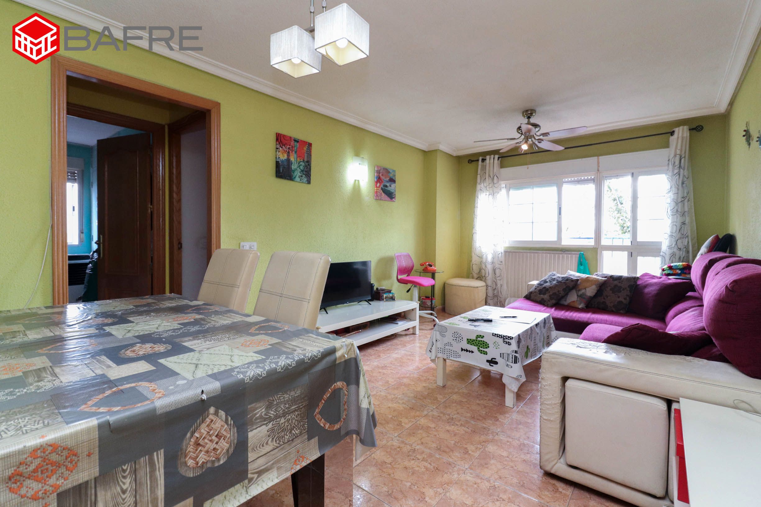 Dormitori de Pis en venda en  Madrid Capital amb Calefacció