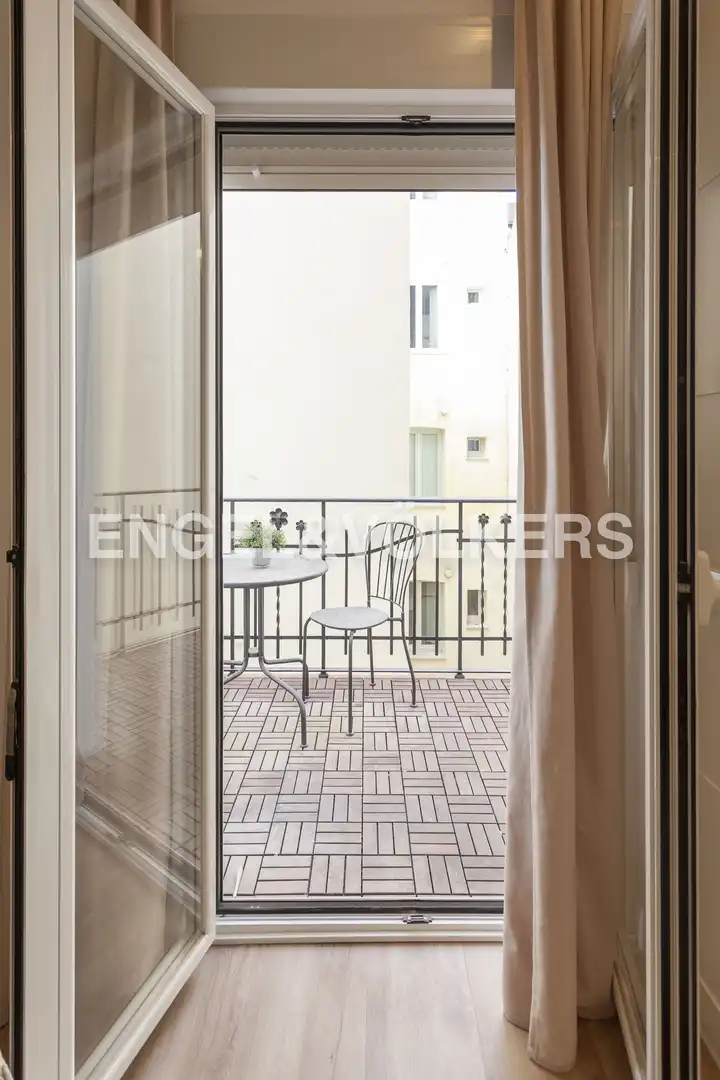 Balcony of Flat for rent in Madrid  with Air Conditioner, Heating and Storage room