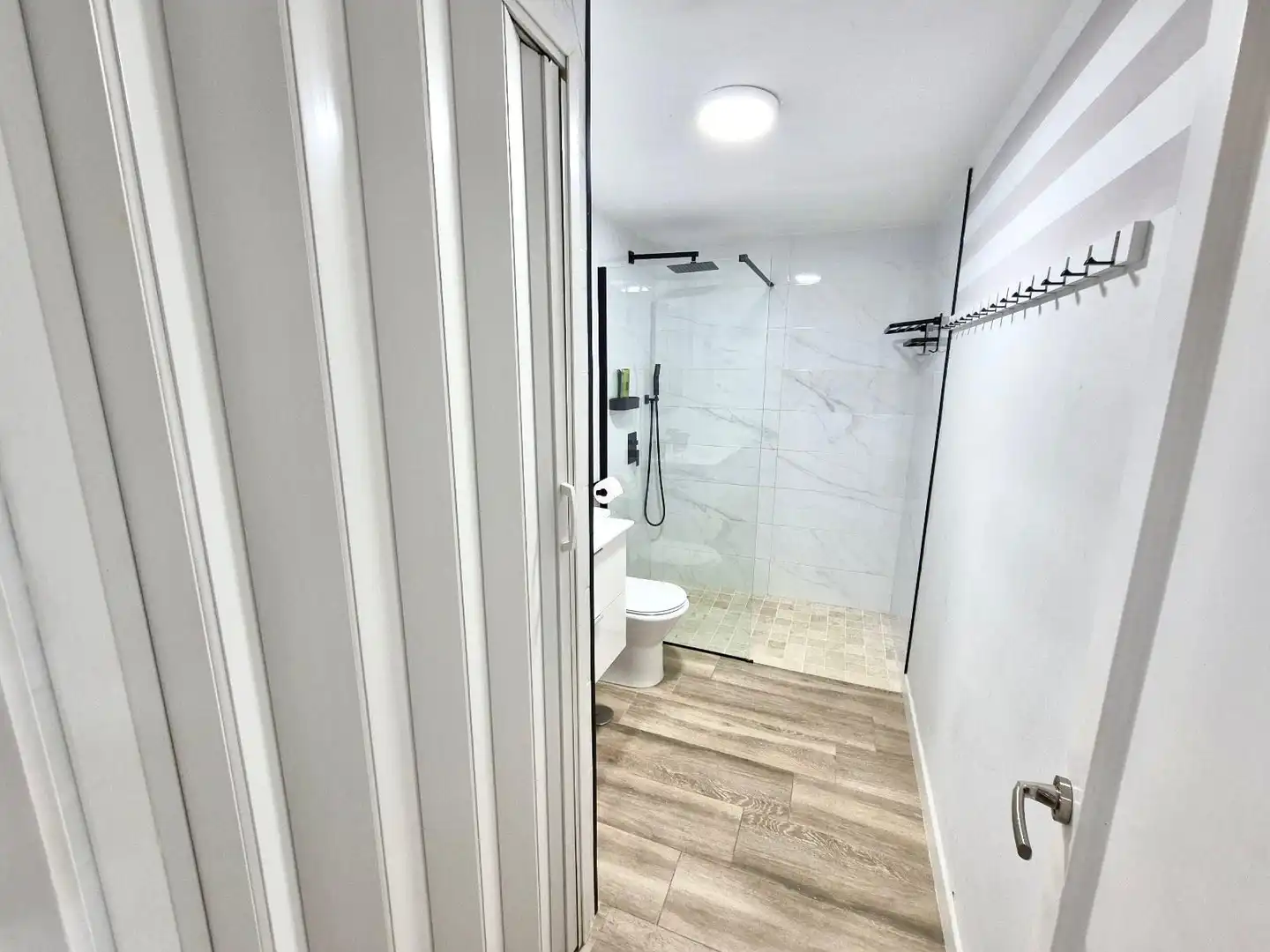 Apartamento con piscina en venta en Mar Adriatico, imagen 27