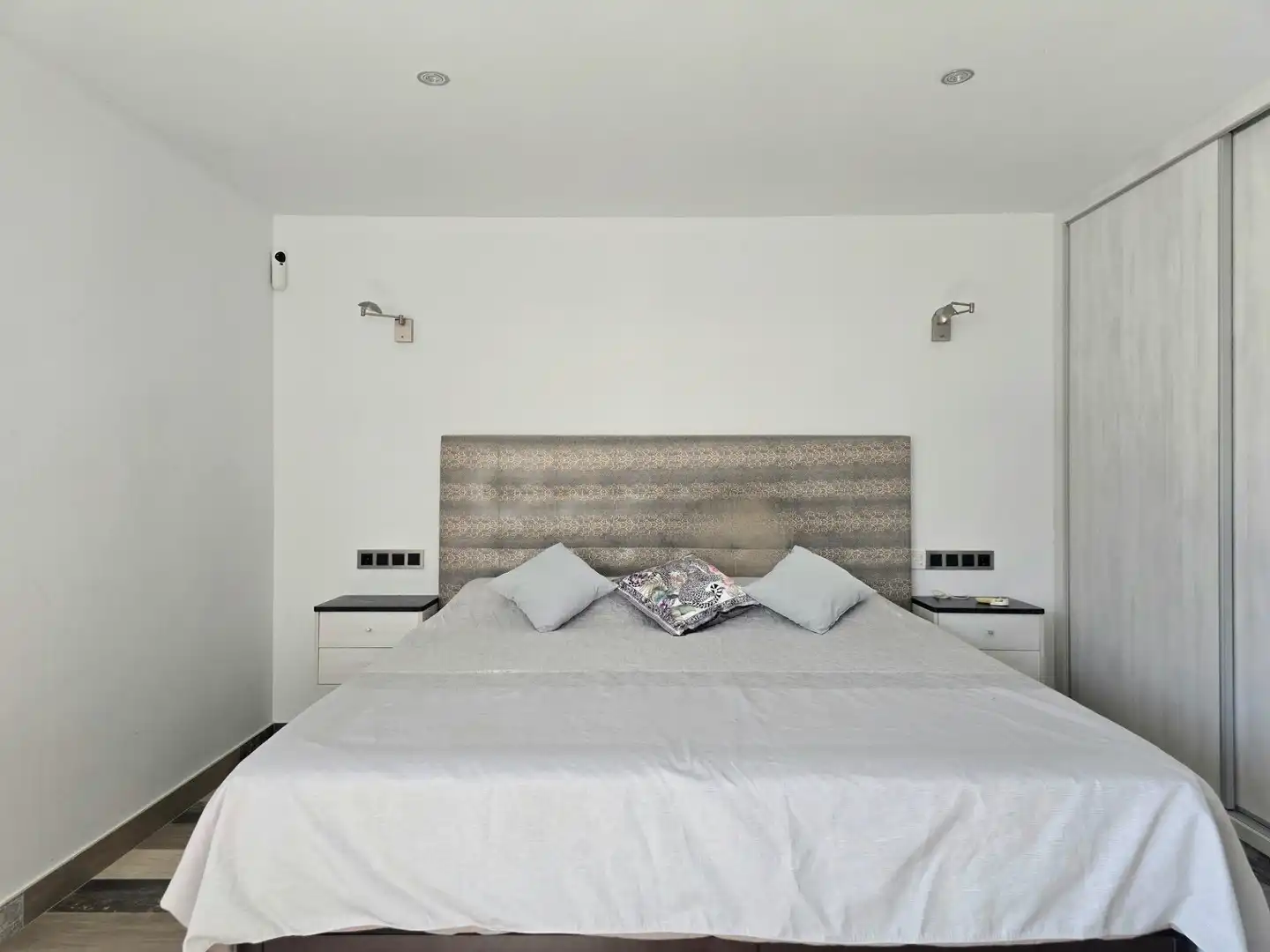 Schlafzimmer von Wohnung zur Miete in Torremolinos mit Klimaanlage, Heizung und Privatgarten