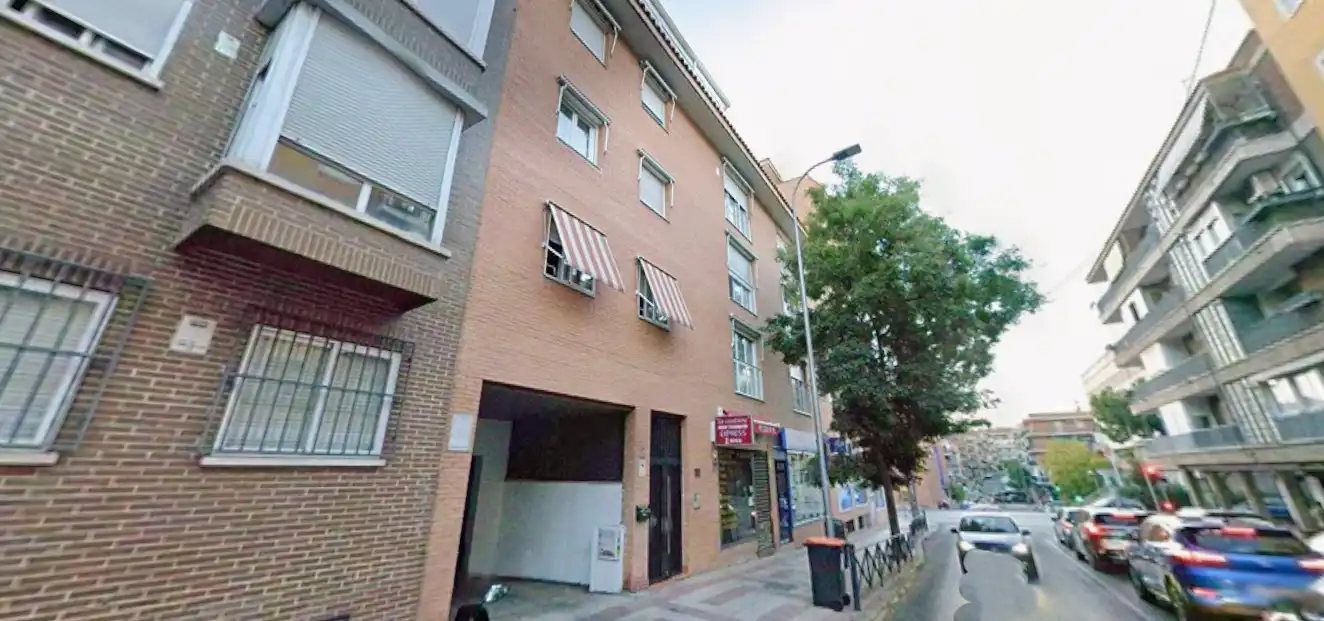 Vista exterior de Casa o xalet en venda en Madrid