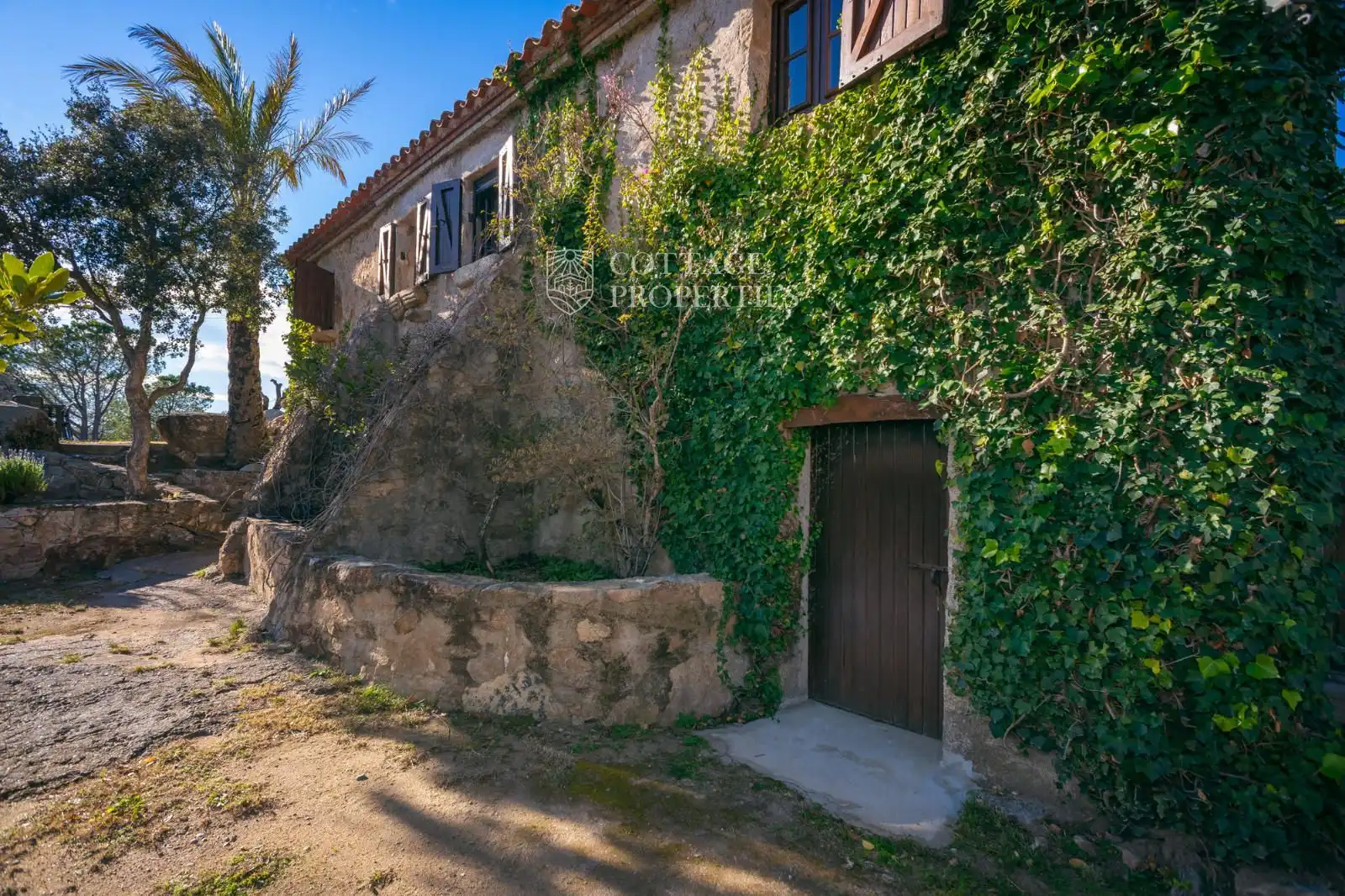 Exterior view of Country homes for sale in Capmany