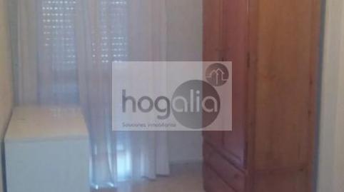 Photo 4 of Flat for rent in Triana Oeste,  Sevilla Capital