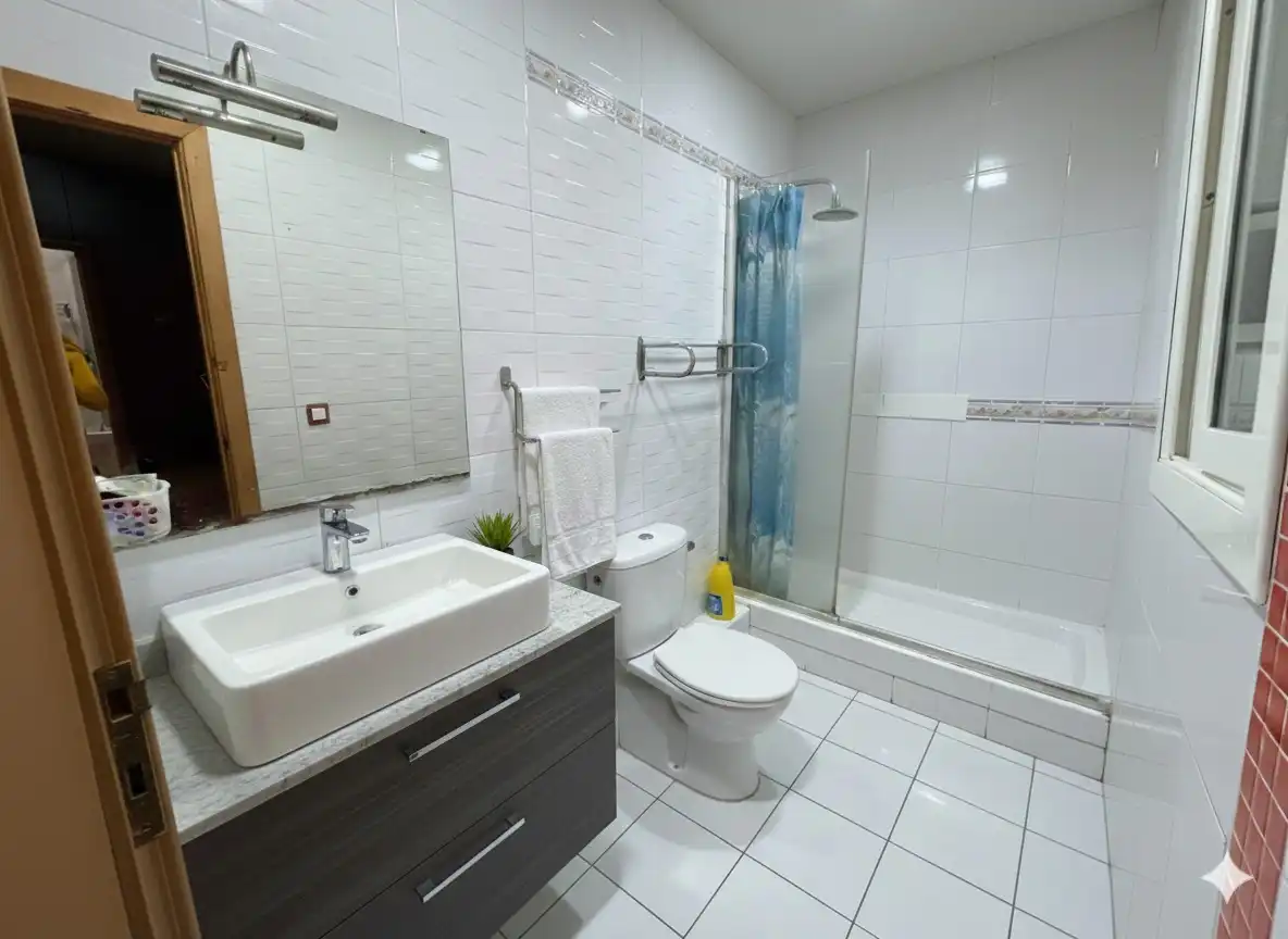 Appartamento con terrazza in vendita a Ciutat Vella, imagen 5