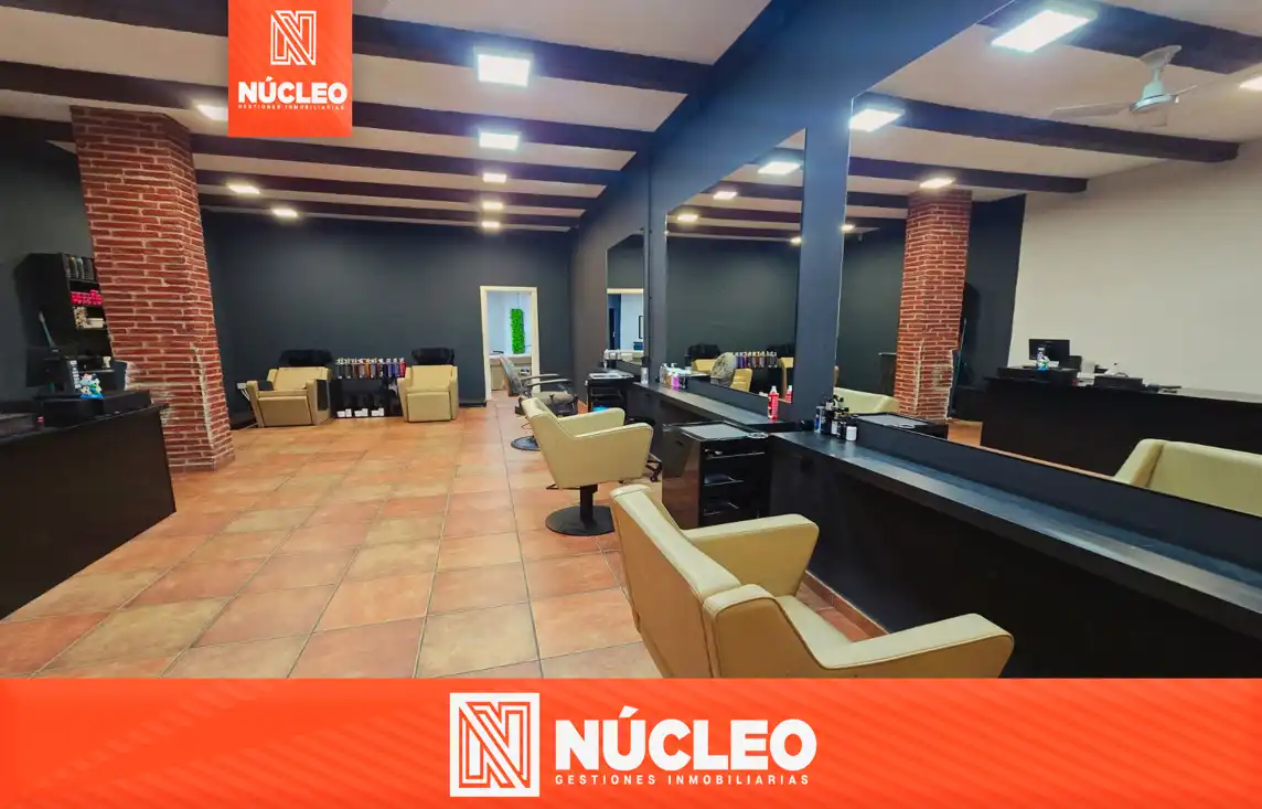 Business premises for transfer in Carrer de Ramon J. Sender