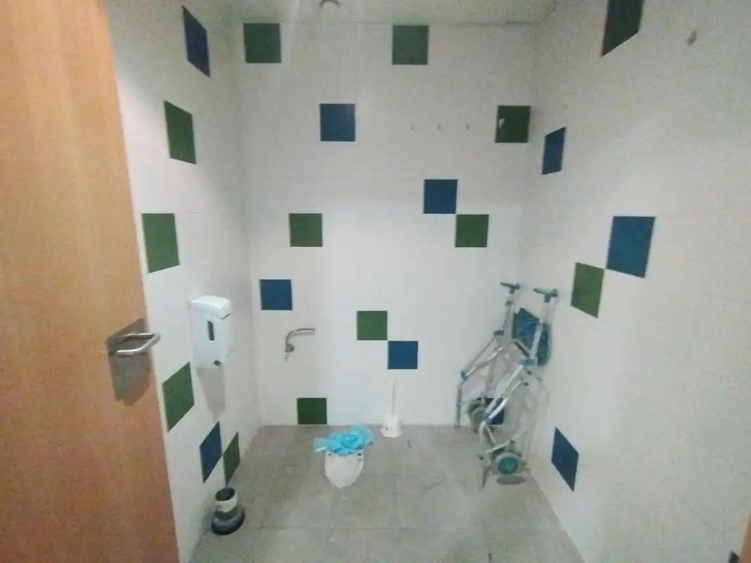 Local comercial en venda a Calle de Felisa Gale, imagen 27