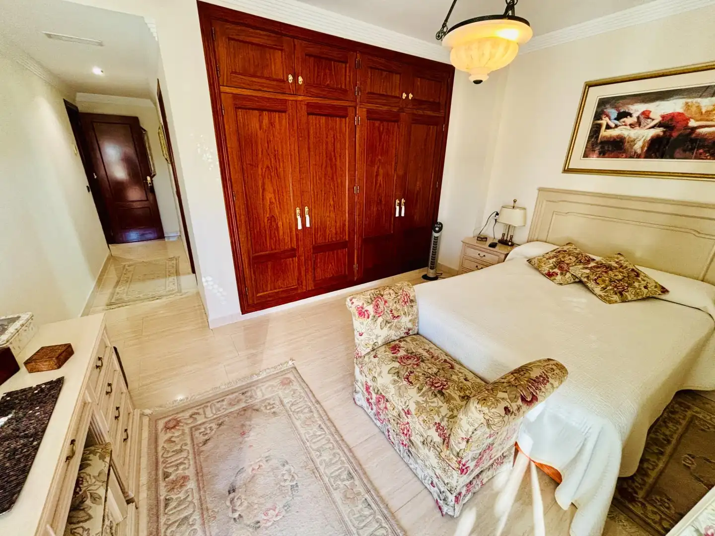 Habitación de Planta baja en venta en Centro