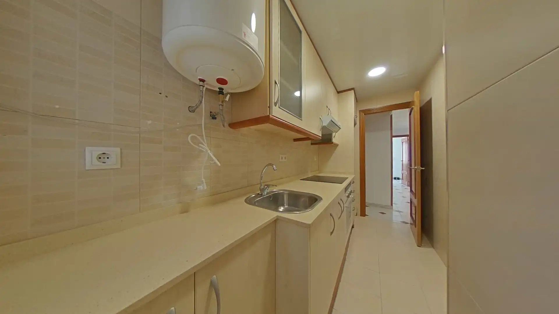 Cocina de Piso en venta en L'Hospitalet de Llobregat
