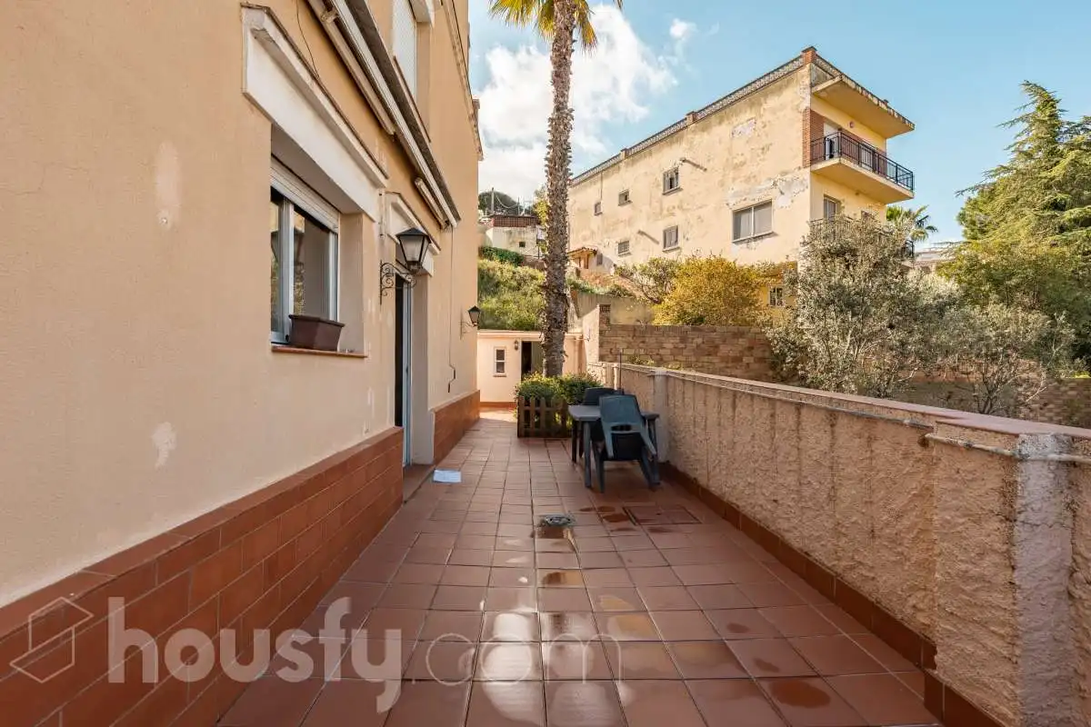 Piso en venta en CL BATISTA I ROCA, La Miranda - Can Candeler