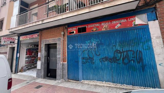Local comercial en Venta en Los Rosales