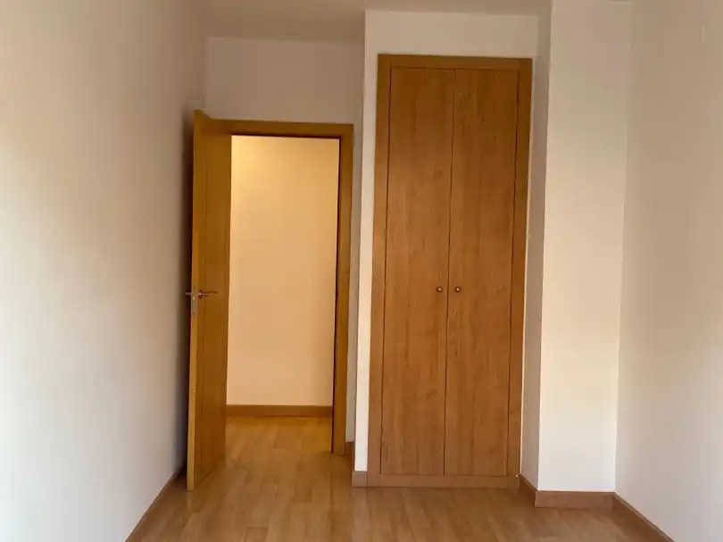 Schlafzimmer von Wohnung zum Verkauf in Ensanche - Fuenfresca