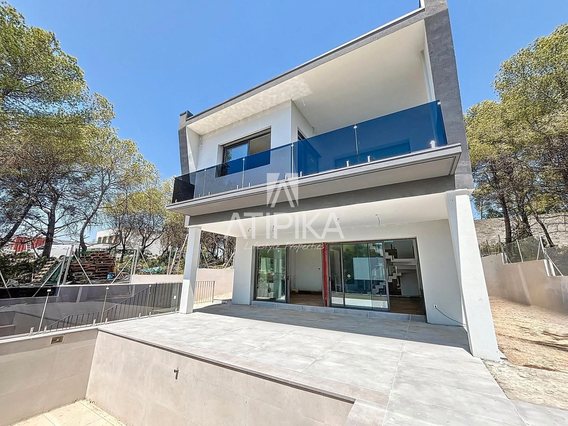 Exterior view of House or chalet for sale in Sant Pere de Ribes  with Air Conditioner, Heating and Swimming Pool