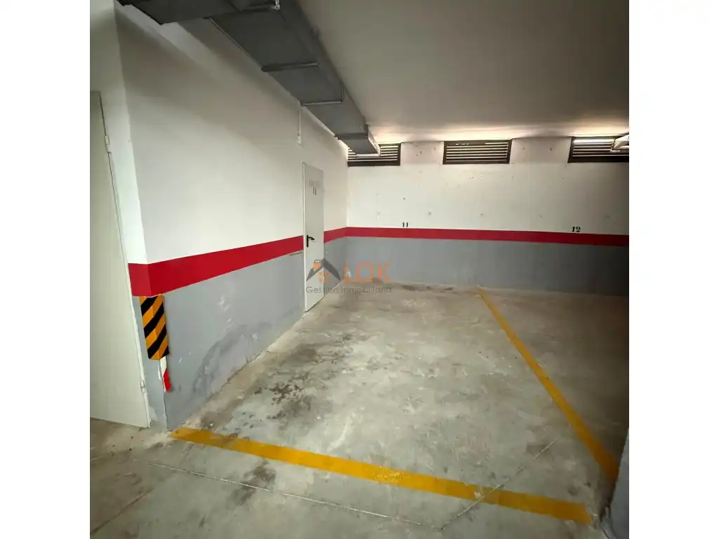 Parking de Piso en venta en Rincón de la Victoria con Aire acondicionado, Terraza y Piscina