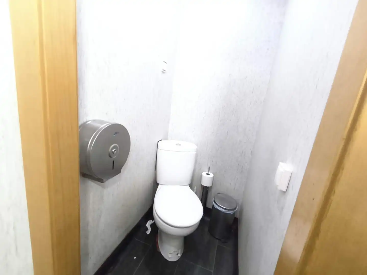 Business premises for transfer in Eixample, imagen 26