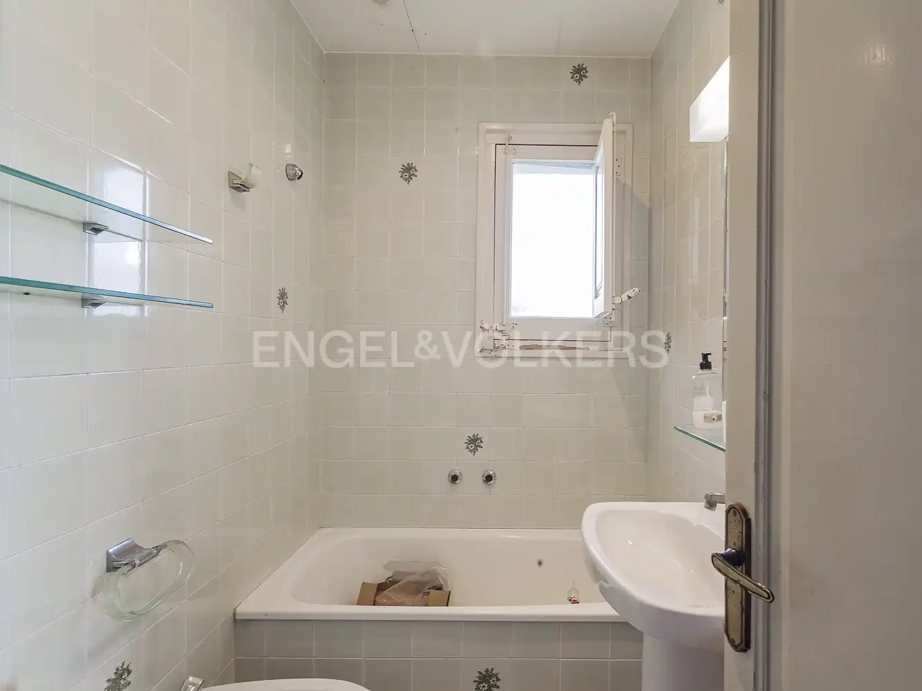Baño de Casa o chalet en venta en Viladecavalls con Aire acondicionado, Calefacción y Jardín privado