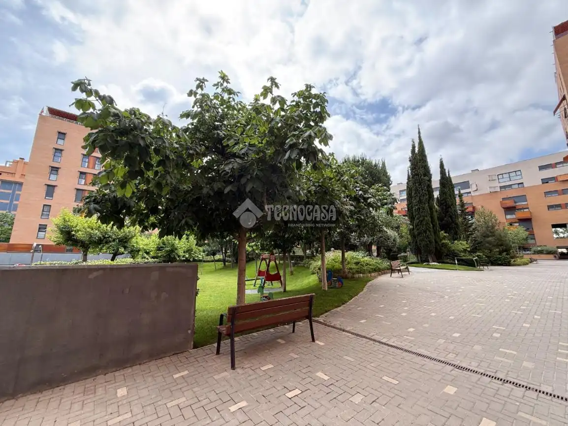 Jardín de Piso en venta en Madrid con Aire acondicionado, Calefacción y Parquet