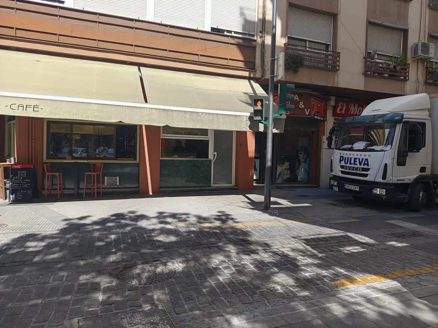 Commercial properties for rent in Granada