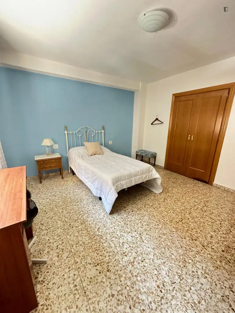 Habitació a Ensanche - Franciscanos