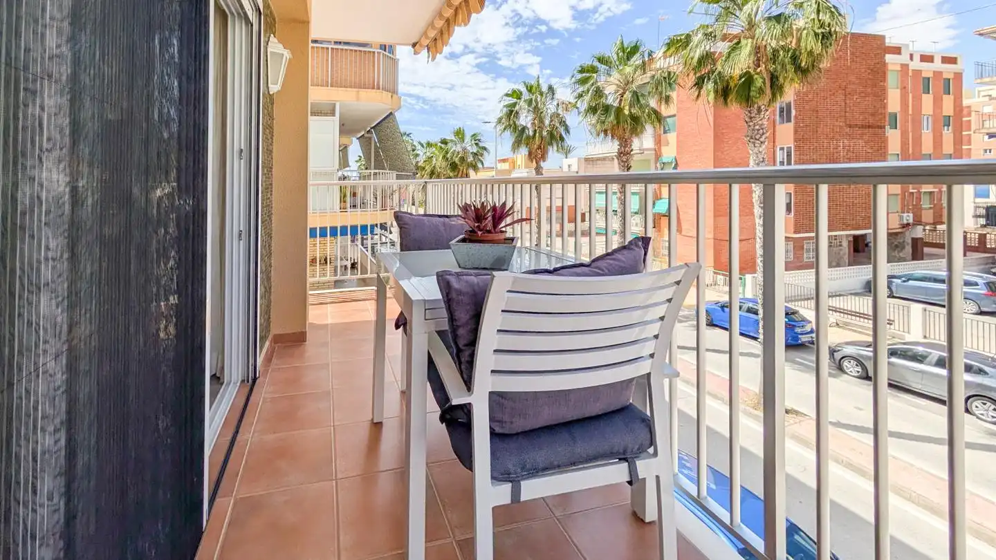 Piso en venta en Avenida Cristóbal Sanz, imagen 2