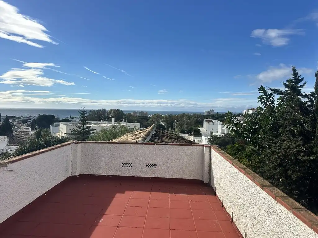 Detached house with pool for sale in Calahonda, imagen 28