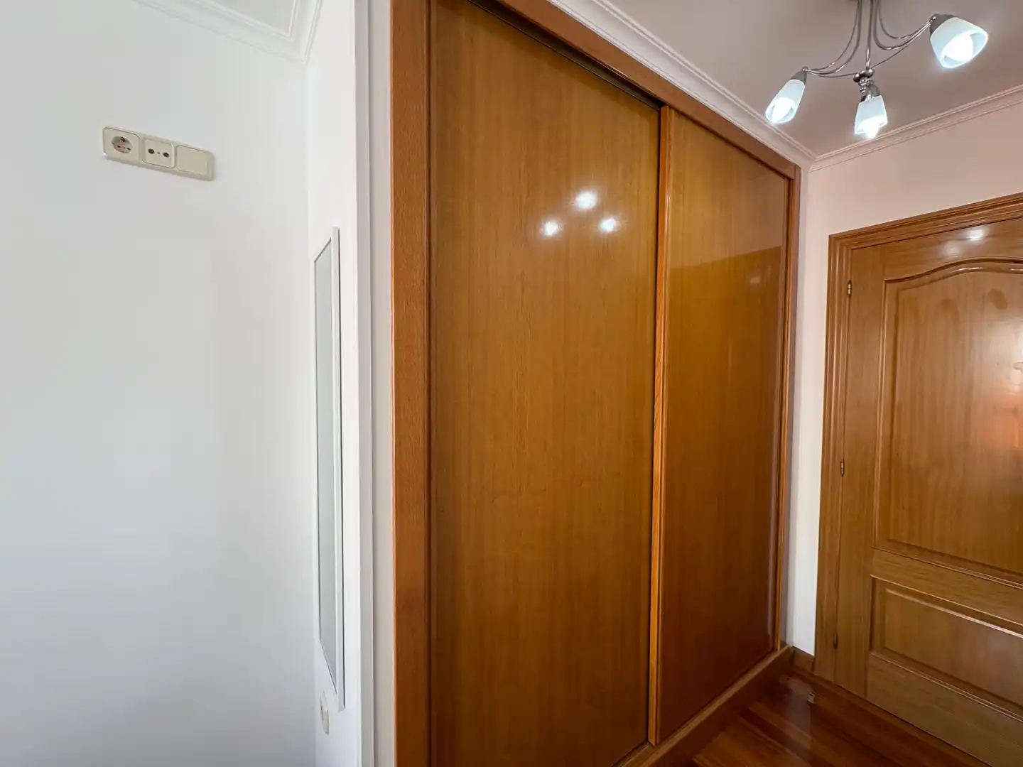 Wohnung zur Miete in Ferrol mit Heizung, Abstellraum und Möbliert
