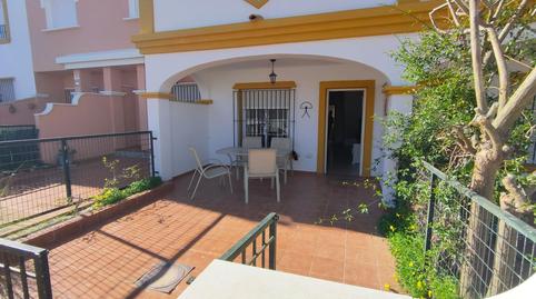 Foto 2 de Casa adosada en venta en San Juan de los Terreros, Pulpí