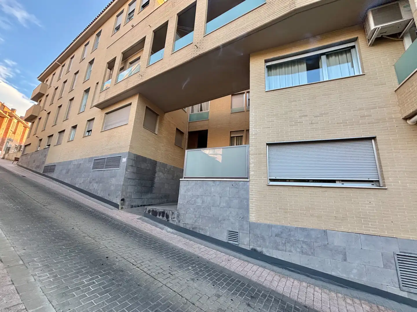 Vista exterior de Ático en venta en Cuarte de Huerva, Zaragoza