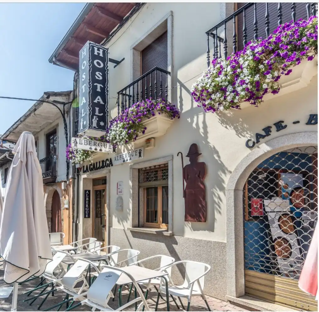 Gebäude zum Verkauf in Cacabelos mit Alarm