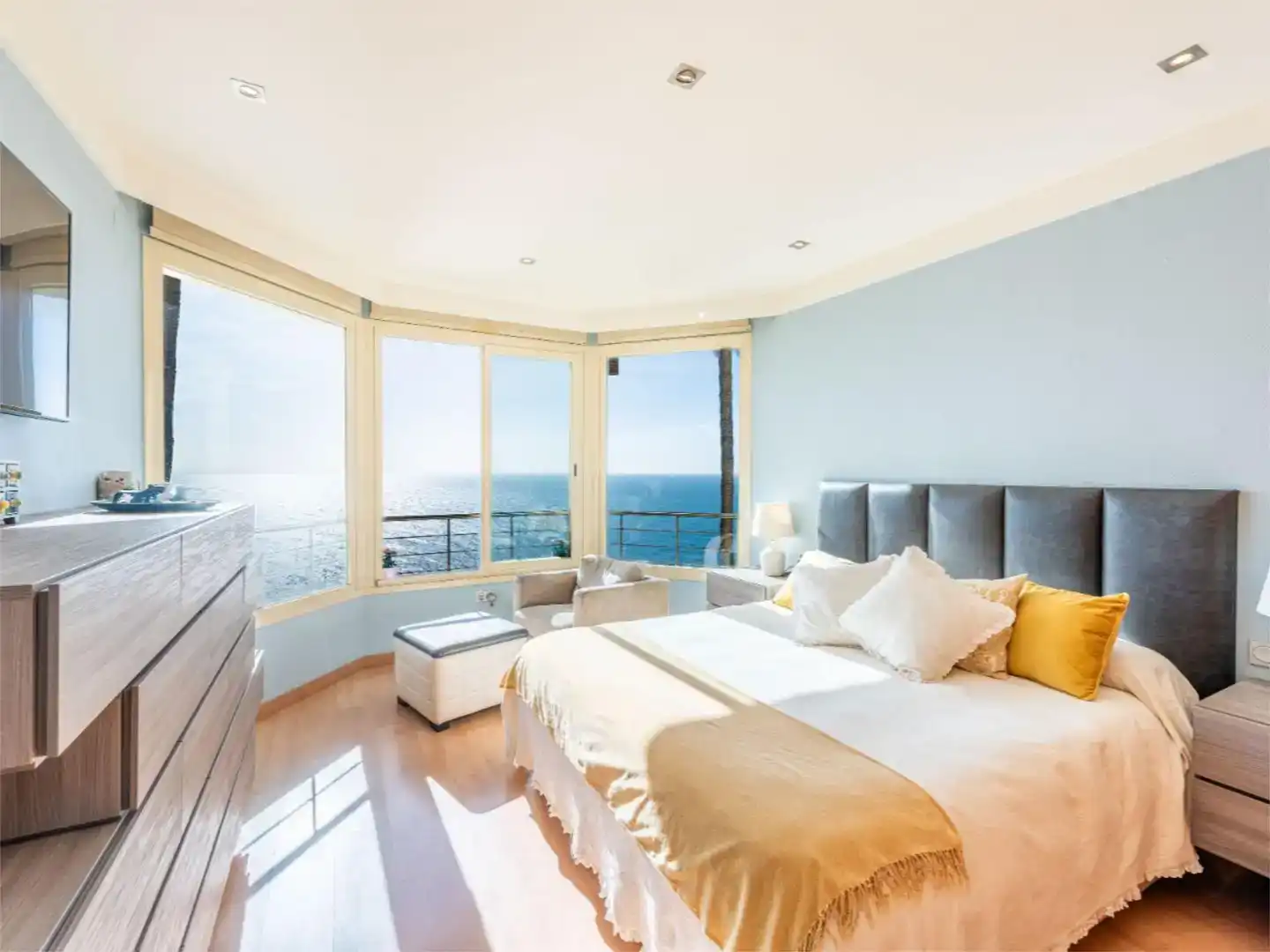 Schlafzimmer von Wohnung zum Verkauf in Torrox mit Klimaanlage, Schwimmbad und Balkon