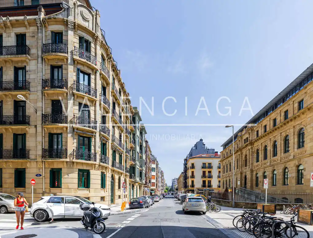 Piso con terraza en venta en Parte Vieja, imagen 29