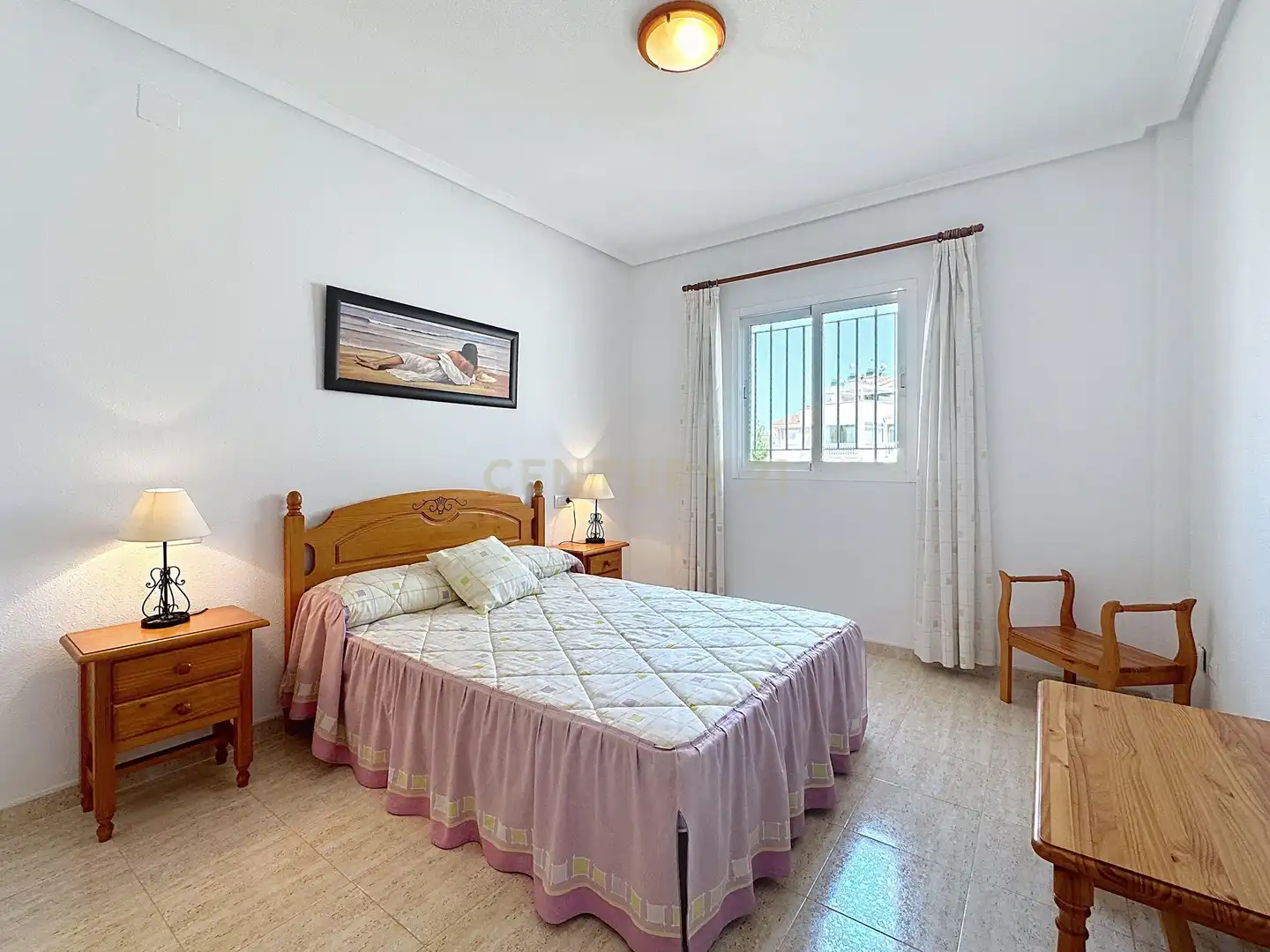 Habitación de Casa adosada en venta en Orihuela con Aire acondicionado, Jardín privado y Trastero