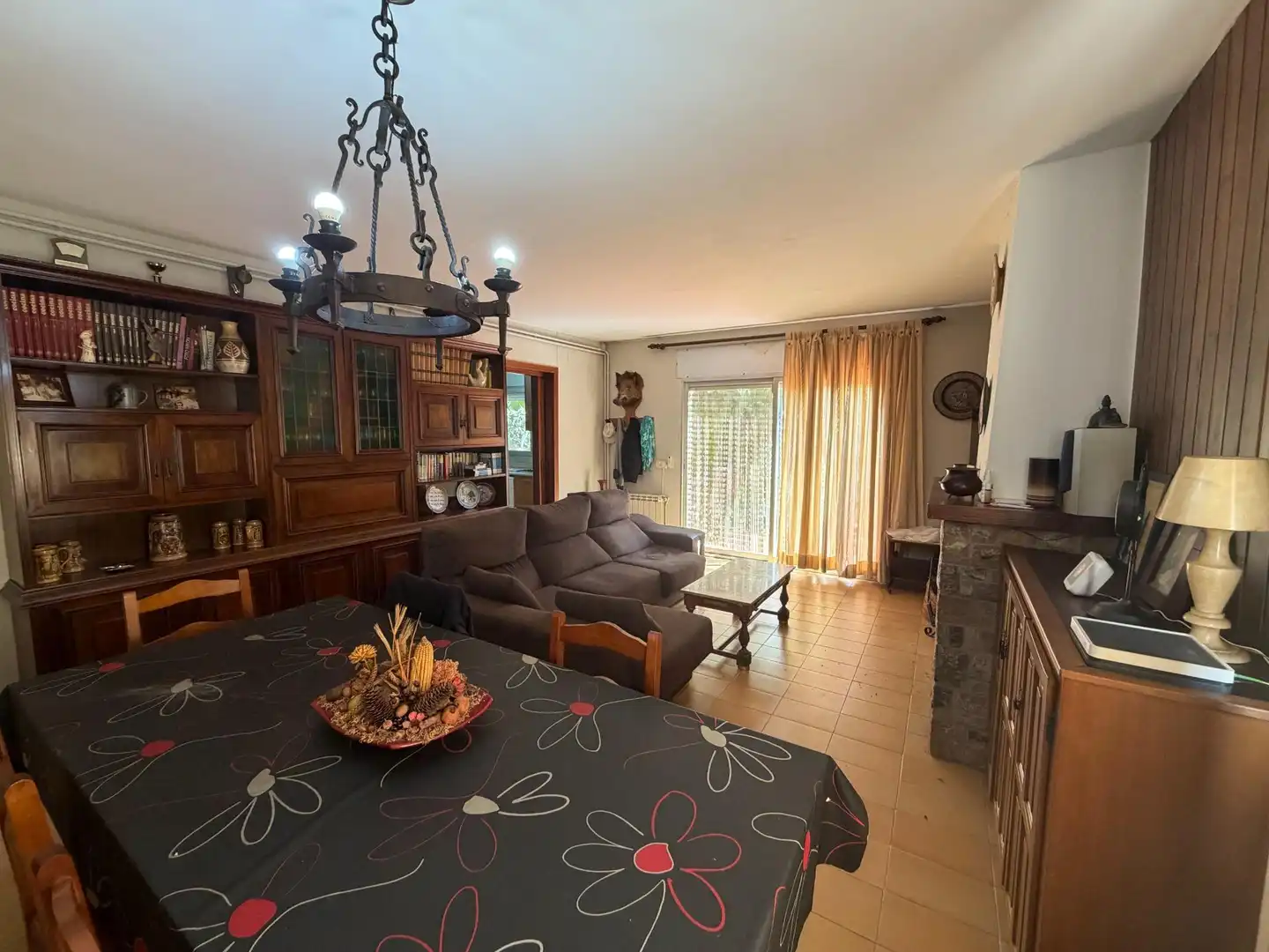 Casa con piscina in vendita a Carrer Carrer Joan Miró 10, imagen 3