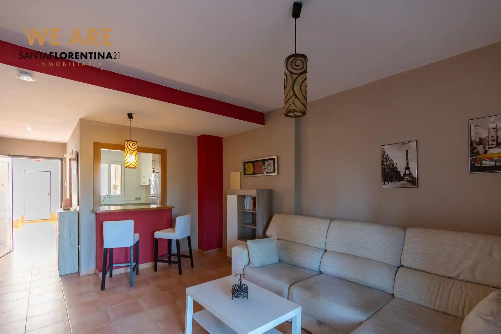 Sala de estar de Piso en venta en Cartagena con Trastero, Amueblado y Piscina comunitaria