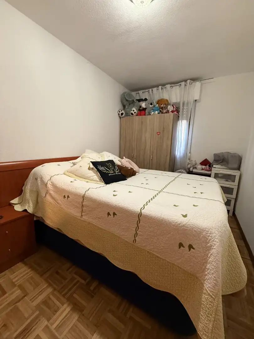 Bedroom of Flat for sale in Madrid  with Heating, Parquet flooring and Terrace