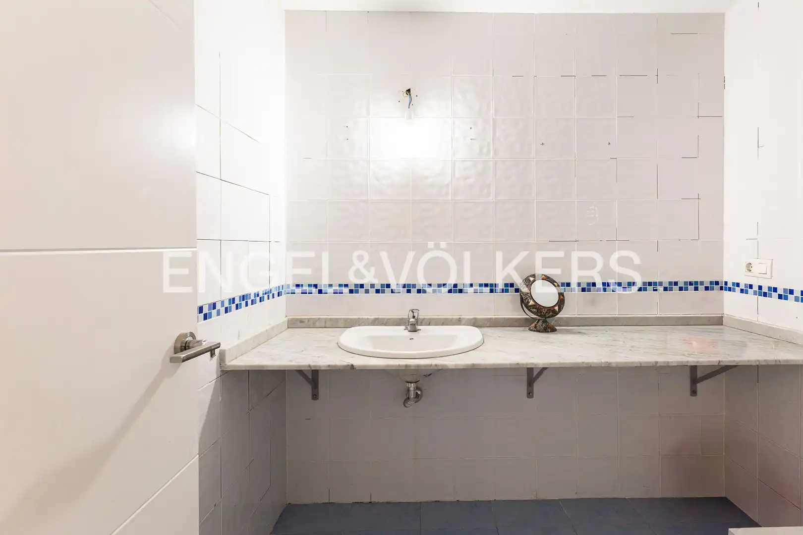 Baño de Casa adosada en venta en Canet de Mar con Aire acondicionado, Calefacción y Jardín privado