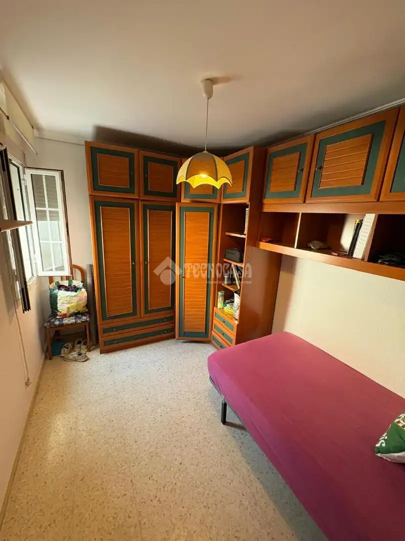 Habitación de Piso en venta en La Rinconada con Aire acondicionado