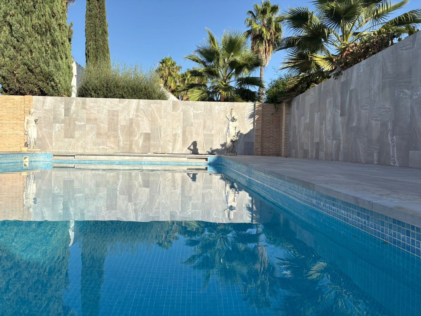 Piscina de Casa o chalet de alquiler en Espartinas con Aire acondicionado, Calefacción y Piscina