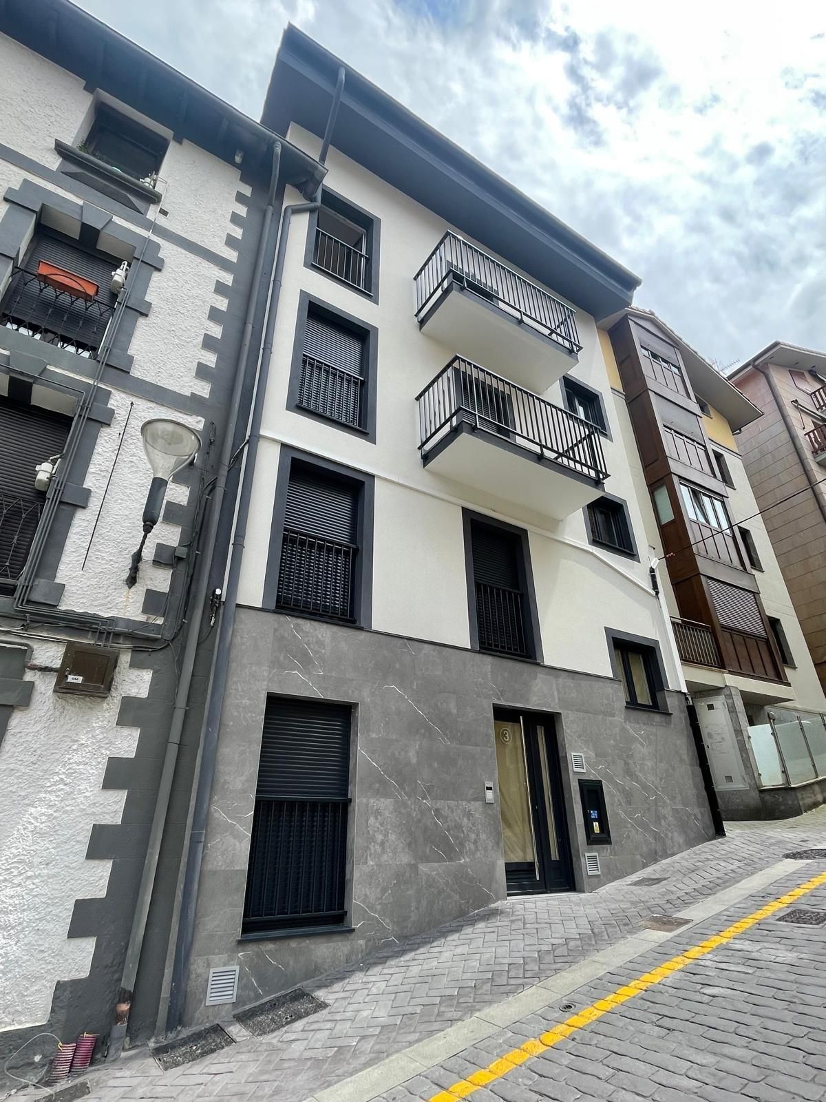 Exterior view of Duplex for sale in Astigarraga  with Heating, Terrace and Balcony