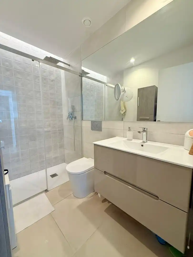 Baño de Dúplex en venta en Finestrat con Aire acondicionado, Calefacción y Piscina