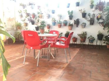 Casa en venda a Baena