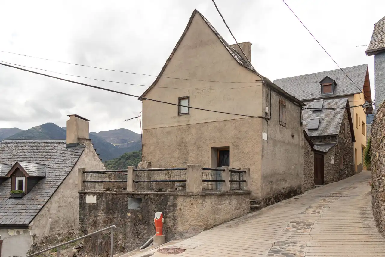 Vista exterior de Casa o xalet en venda en Canejan amb Moblat