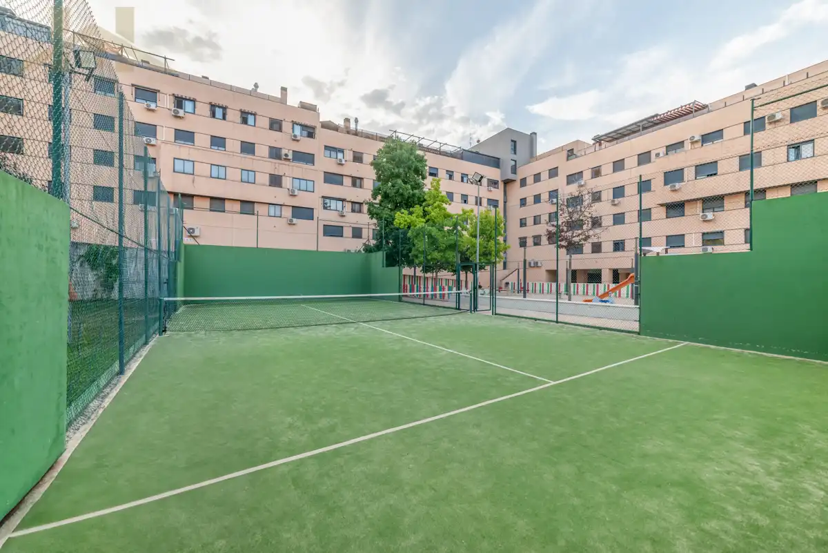 Vista exterior de Pis en venda en Valdemoro amb Aire condicionat, Calefacció i Forn