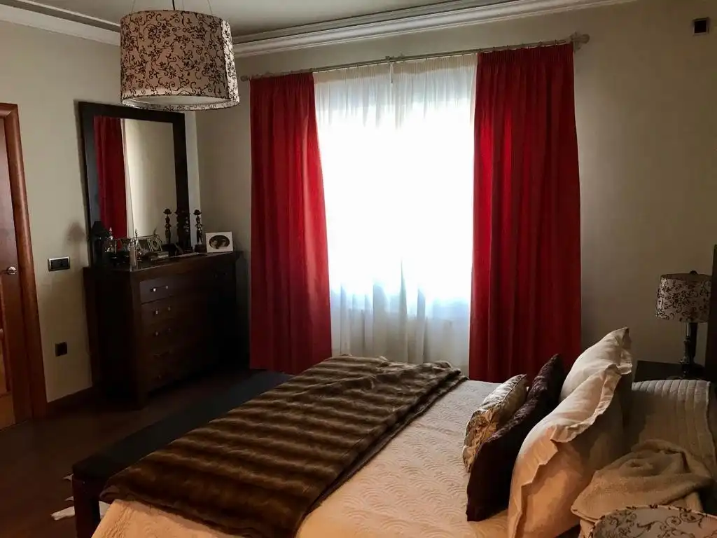 Casa o xalet en venda a PAU 2-600