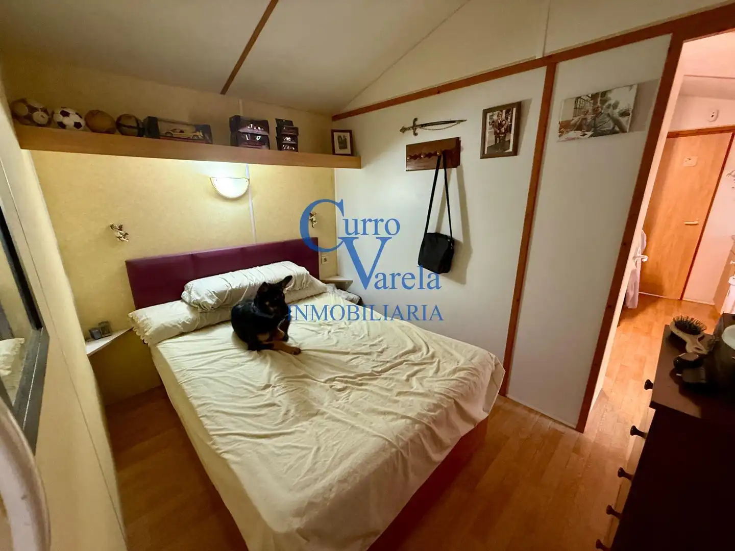 Habitación de Finca rústica en venta en Dos Hermanas con Aire acondicionado, Calefacción y Jardín privado