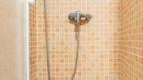 Bany de Casa o xalet de lloguer en Riba-roja de Túria amb Aire condicionat, Terrassa i Piscina