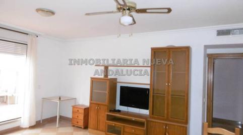 Foto 3 de Piso de alquiler en Centro,  Almería Capital